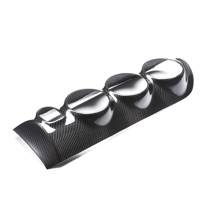 قطع غيار السيارات من ألياف الكربون